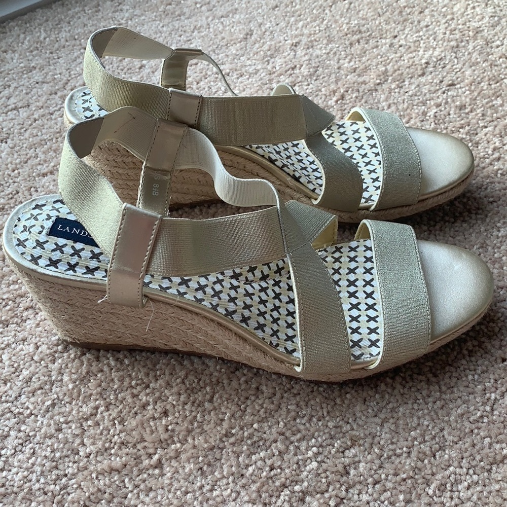 Lands End gold wedges